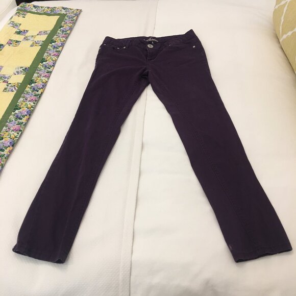 Aviva Women's Skinny Jeans - Picture 1 of 5